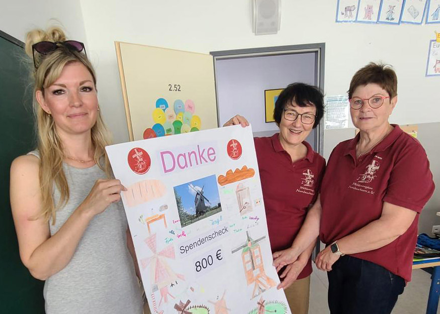 Große Freude über Spende der Regenbogenschule Taucha Große Freude über Spende der Regenbogenschule Taucha